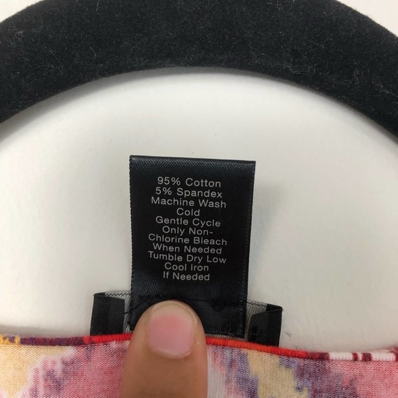 Ann Taylor Red Printed Tank - Picture 3 of 4